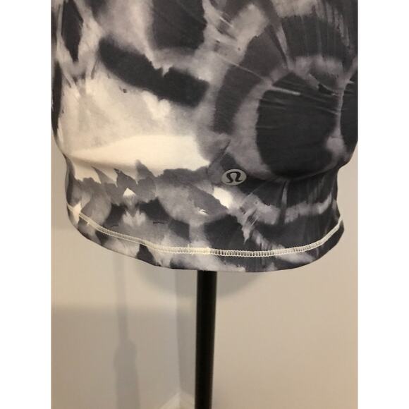 Lululemon Amala Tank Pretty Plume Angel Wing Black - Size 4 - Picture 5 of 10